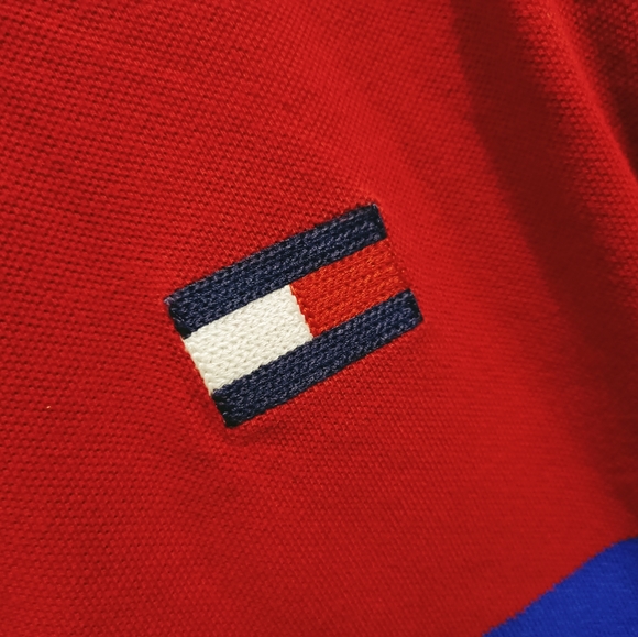 Tommy Hilfiger - Picture 3 of 16